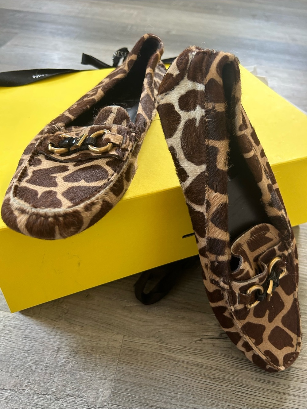 Authentic PRADA Giraffe Print Fur beautiful driving Loafers